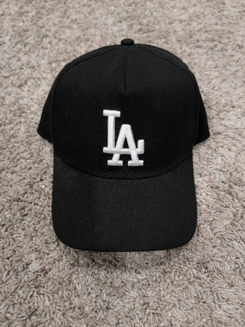 Los Angeles Dodgers New Era White on Black Cap - One Size Fits Most - Adjustable